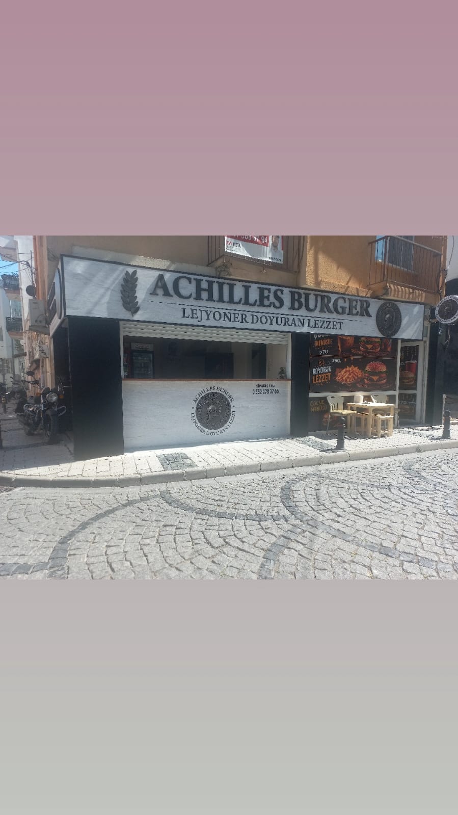 Achilles Burger